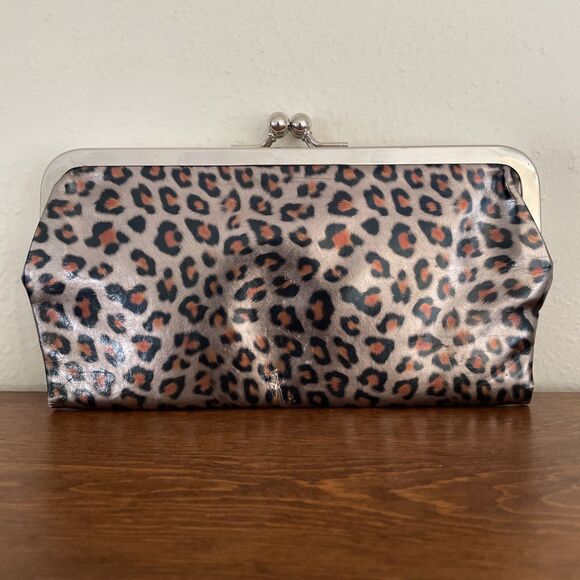 Leopard Cheetah Print Vinyl Clutch Wallet Double Kisslock & Magnetic Purse Retro - Picture 2 of 16